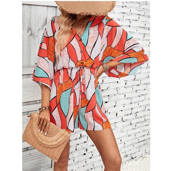 Abstract Print Button Front V-Neck Batwing Sleeve Short Romper - Picture 3 of 9